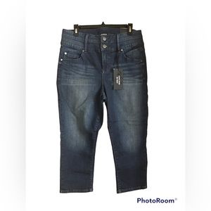 Torrid High Rise Skinny Capri Jeans Size 12 NWT